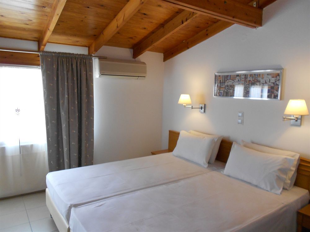 Hotel Akti Skiathos Town Ngoại thất bức ảnh